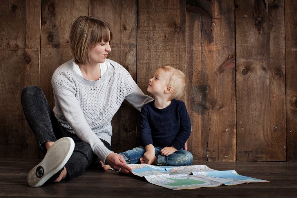 family-1784371_1920